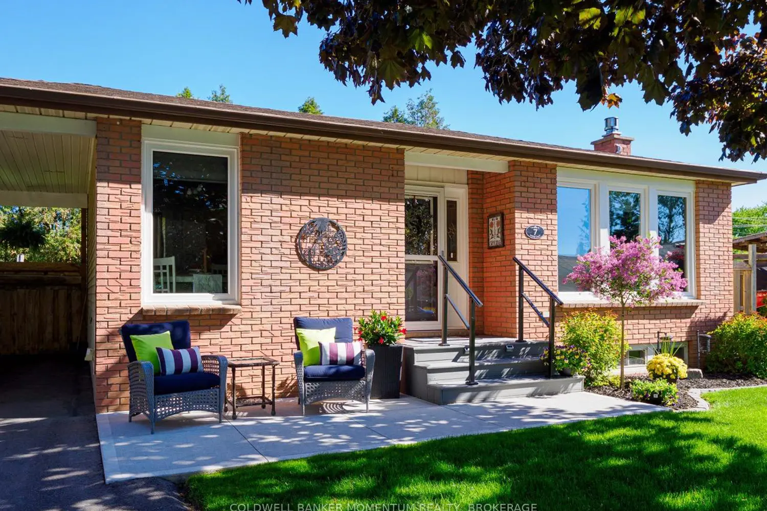 7 Irving Court photo 2
