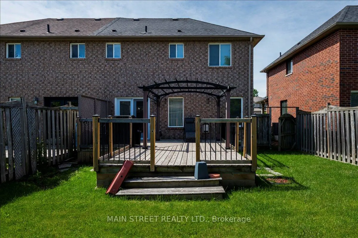 128 Tunbridge Road photo 4