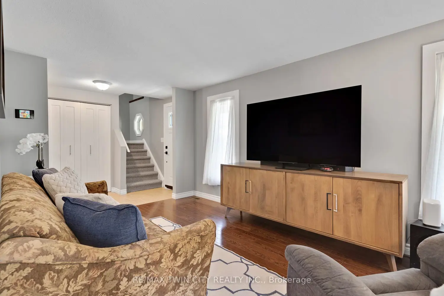 249 Wilderness Drive photo 5