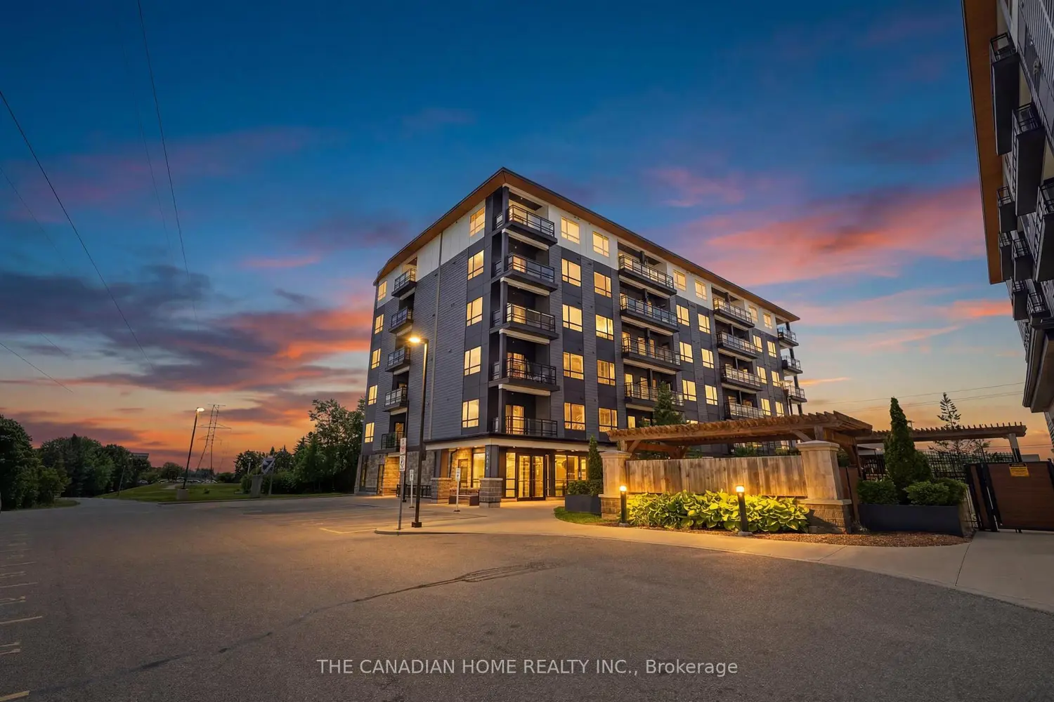 243 Northfield Drive 405