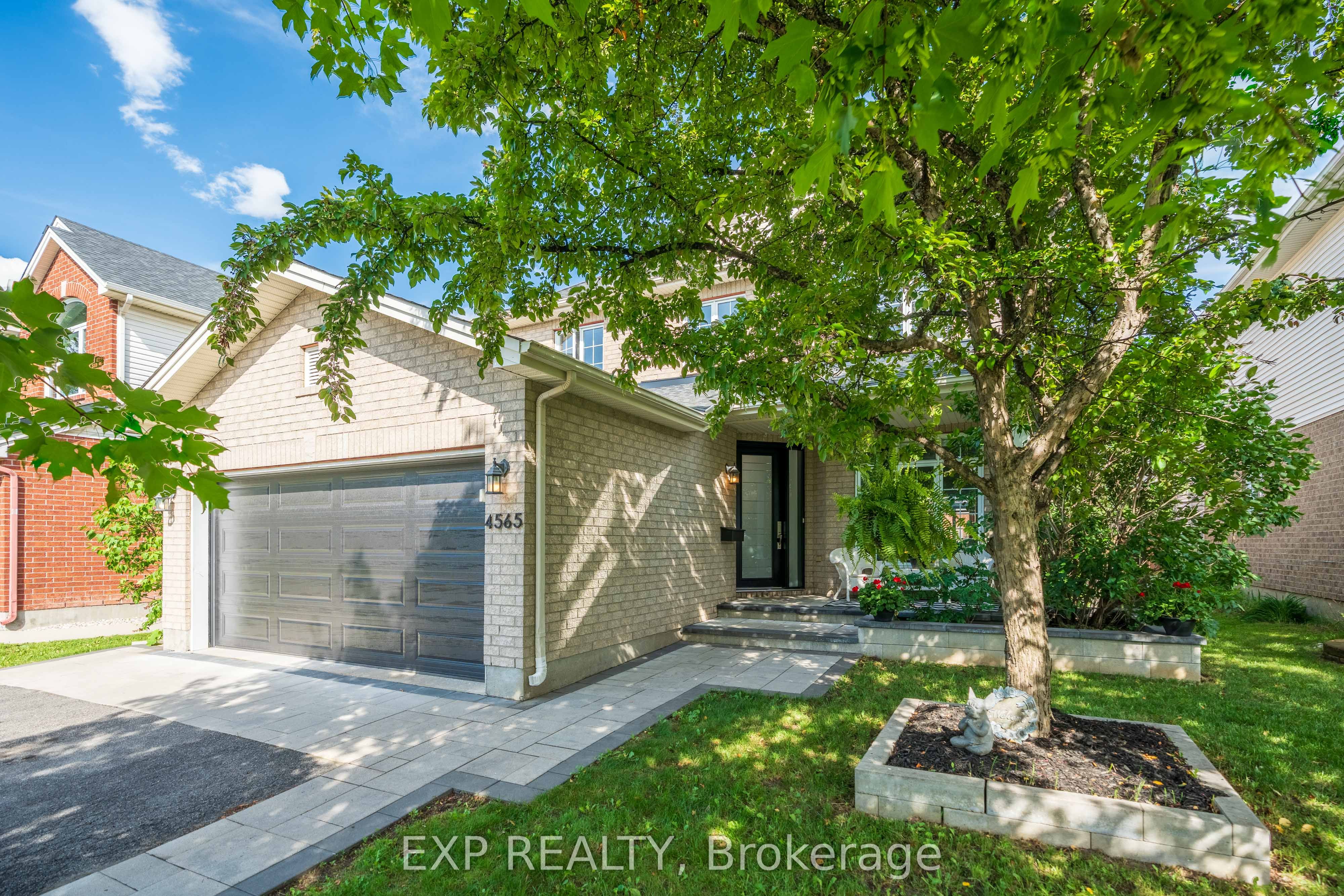 4565 Sugar Maple Drive, Ottawa, ON, K1V 1R7 photo 2