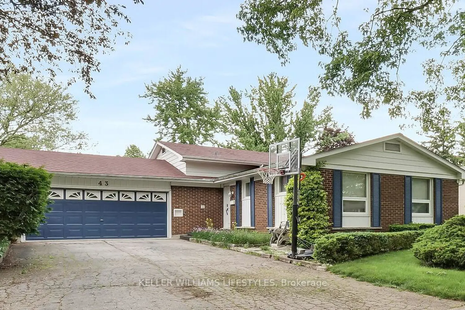 43 Finsbury Crescent