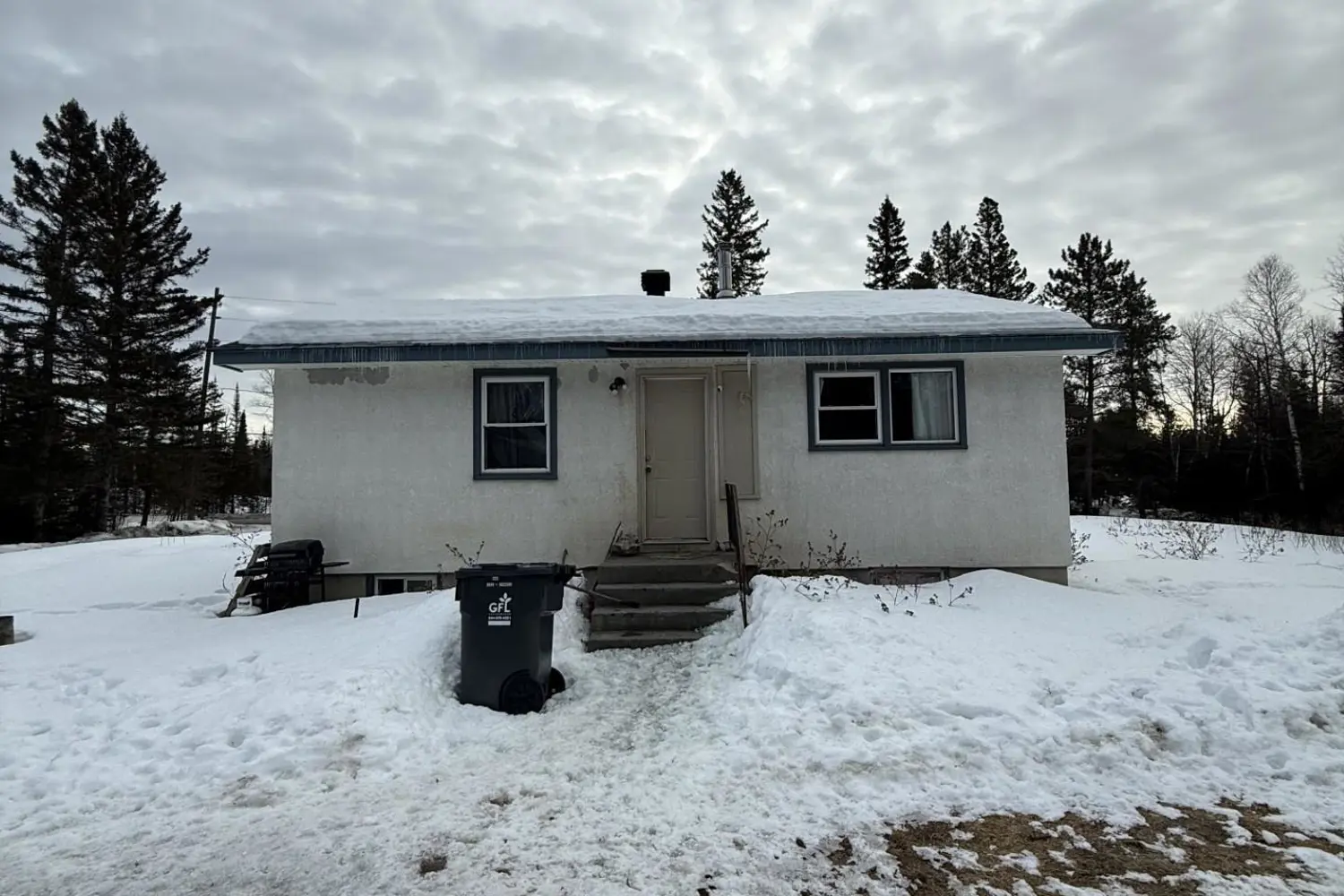 6407 Mapleward Road photo 2