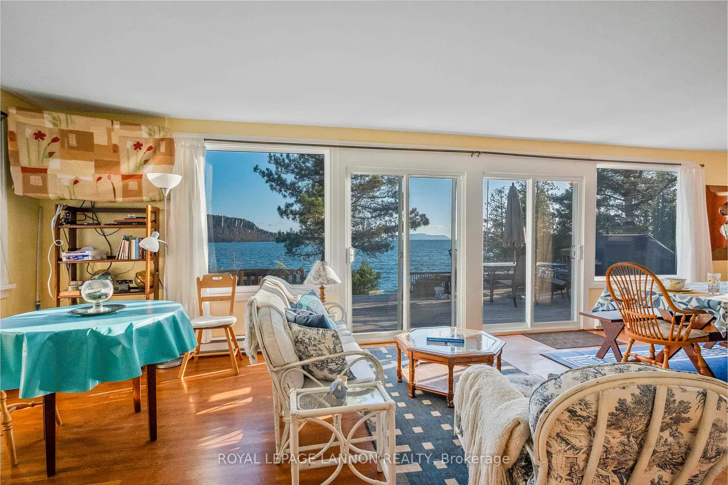 351 Amethyst Harbour Cliff Road photo 4