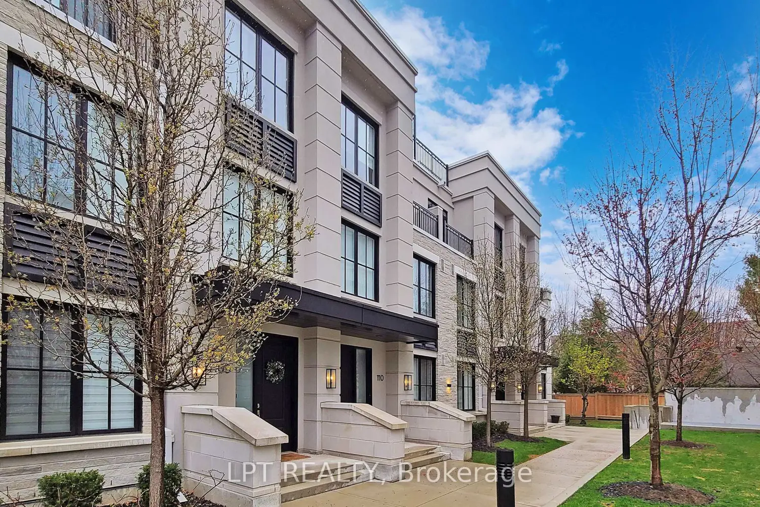 1180 Cawthra Road 110