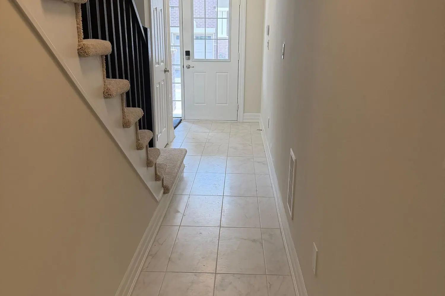 620 Colborne Street 51 photo 4