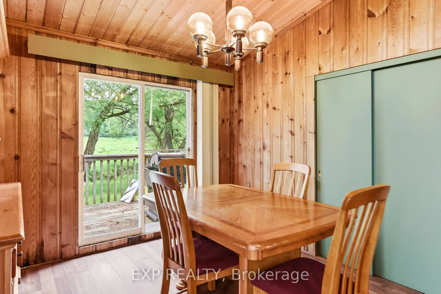 1524 Hekkla Road photo 3