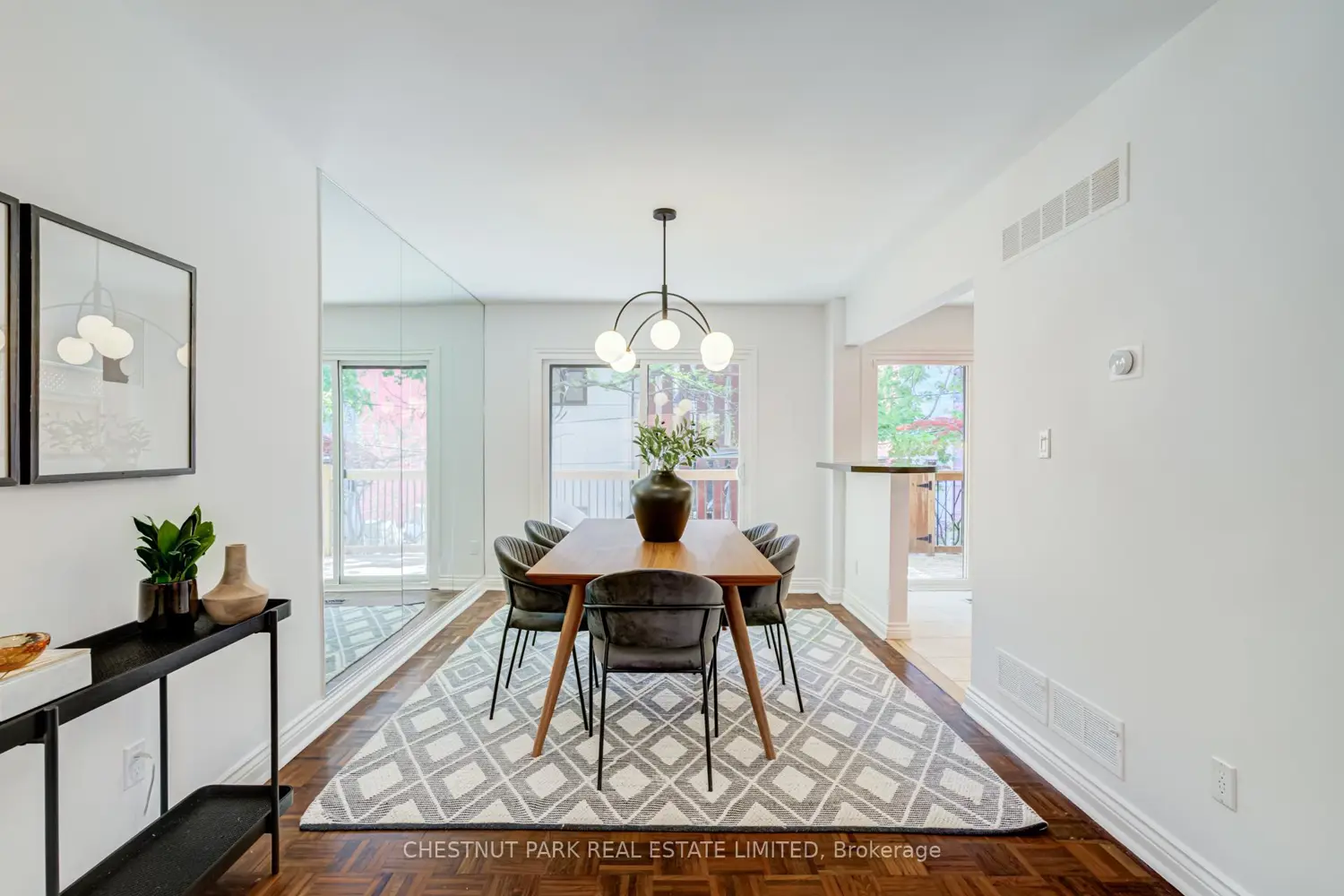 41 Spruce Street 9 photo 4