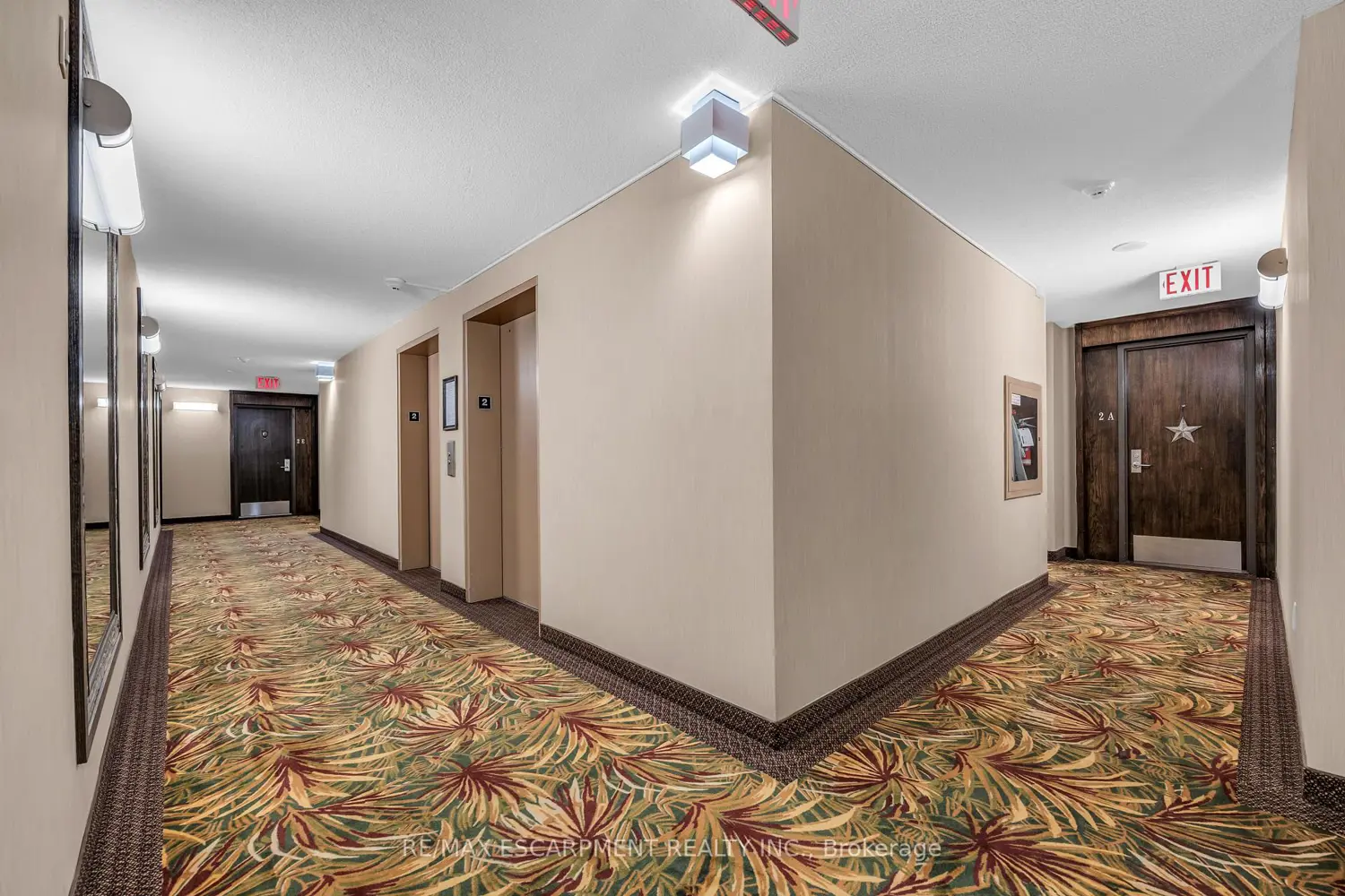 67 Caroline Street 203 photo 2