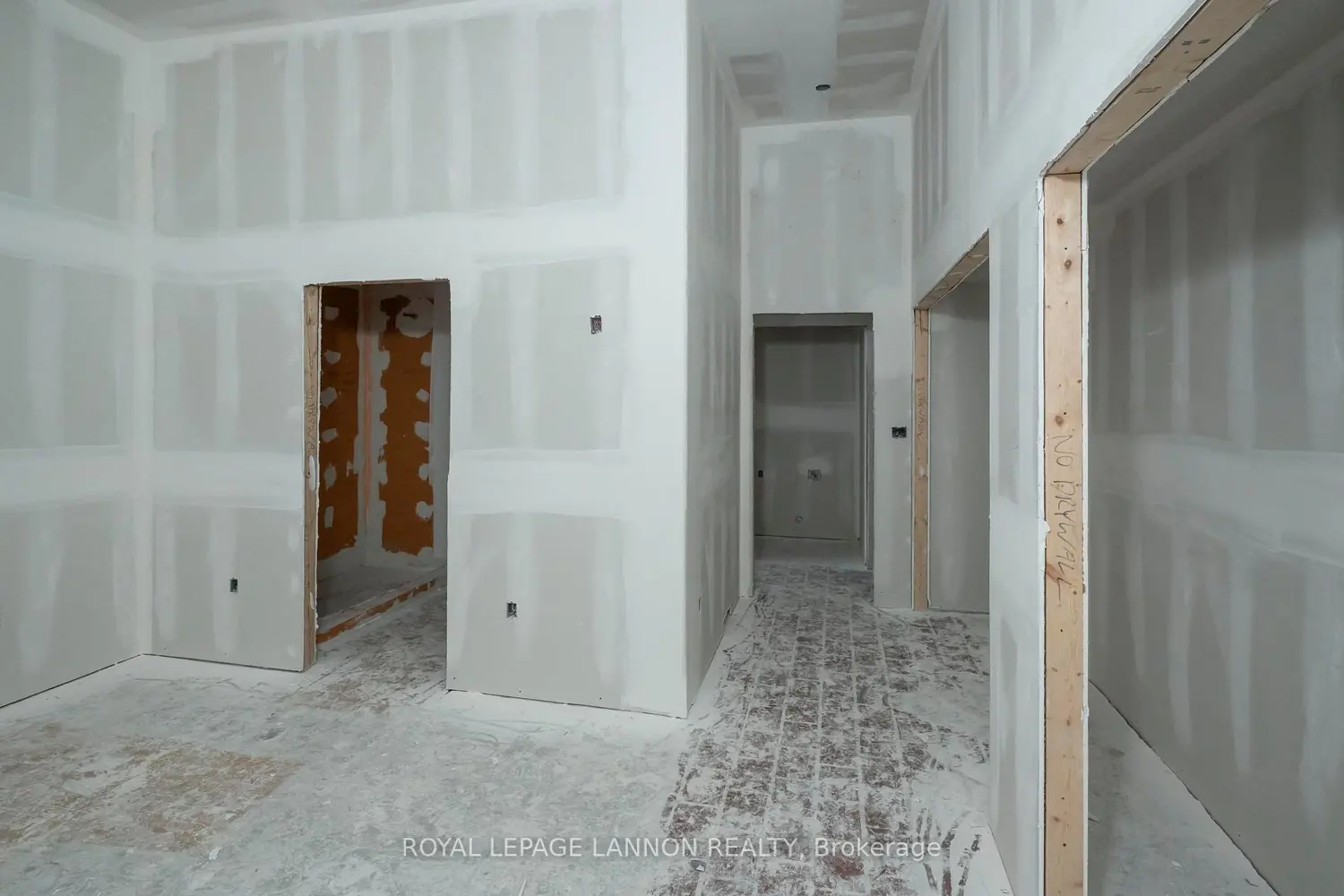 96 High Street 3201 photo 3