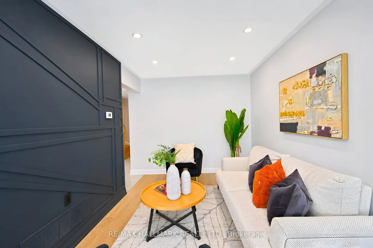 21 Penguin Lane photo 5
