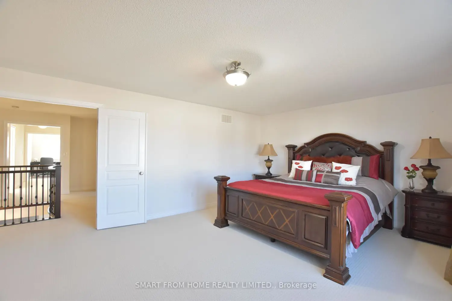 512 Terrington Crescent photo 3