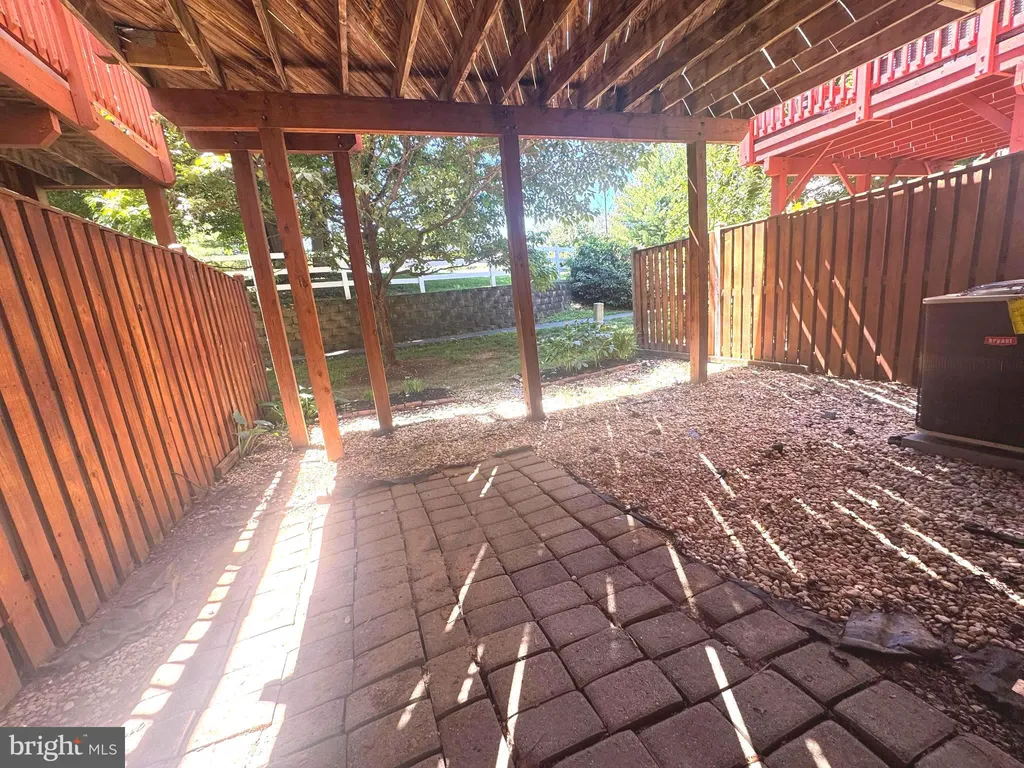 15110 Deer Valley Terrace, Silver Spring, MD 20906