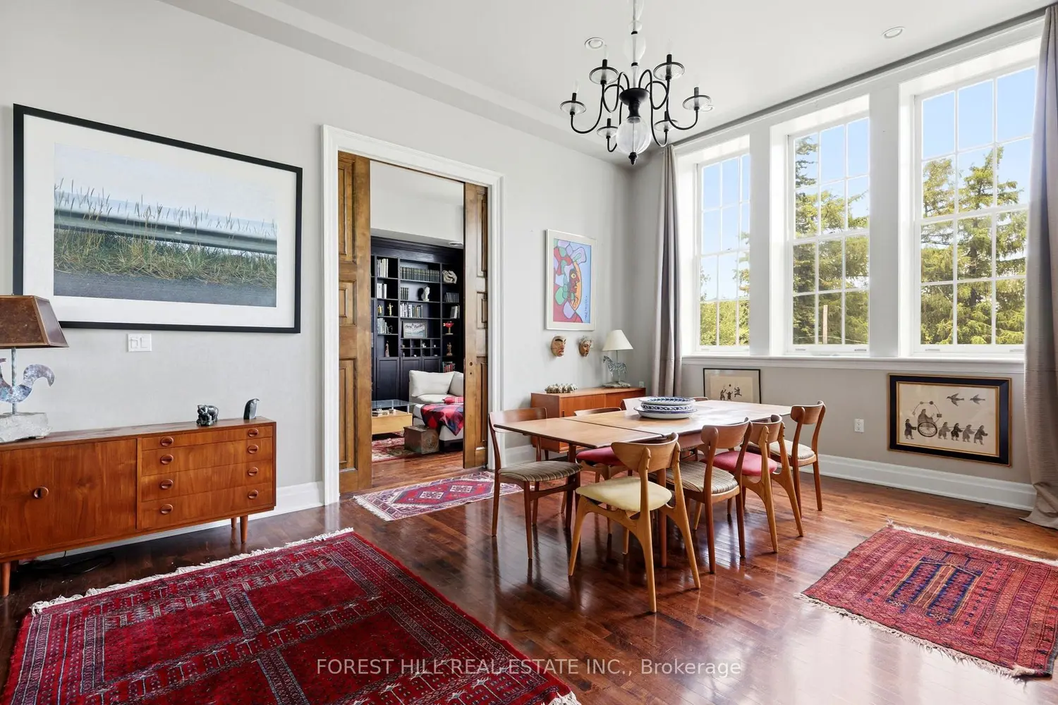 72 Pine Street 301
