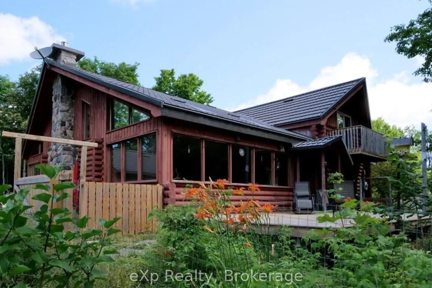 1483 Highway 6 photo 2