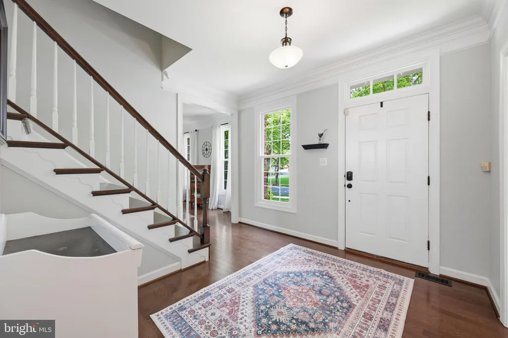 21406 Manor View Circle, Germantown, MD 20876 photo 4