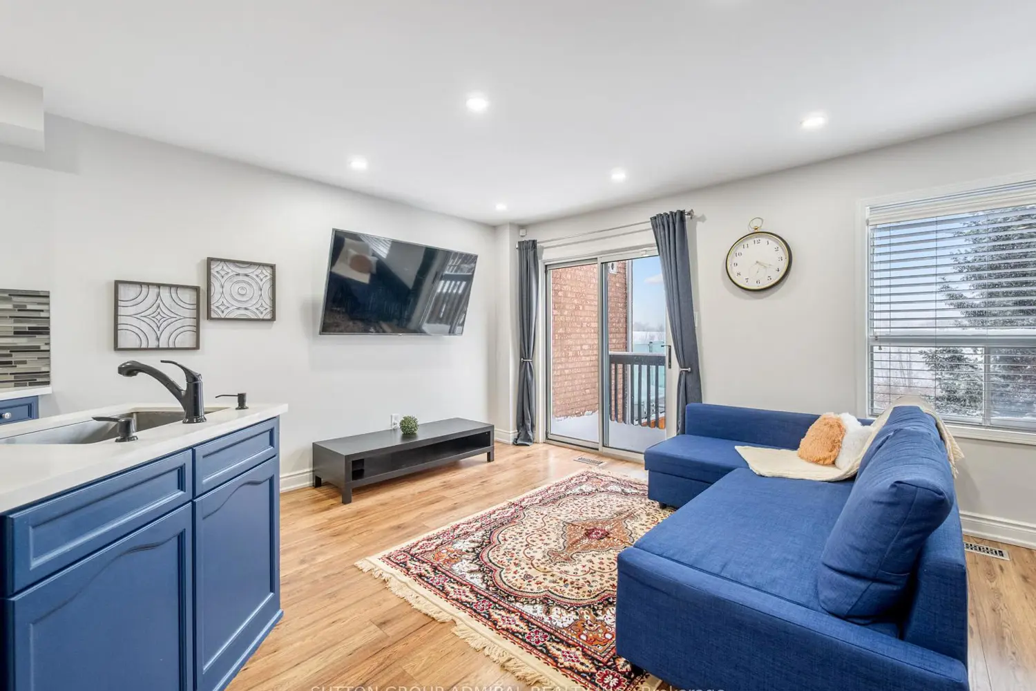 81 Parktree Drive photo 4