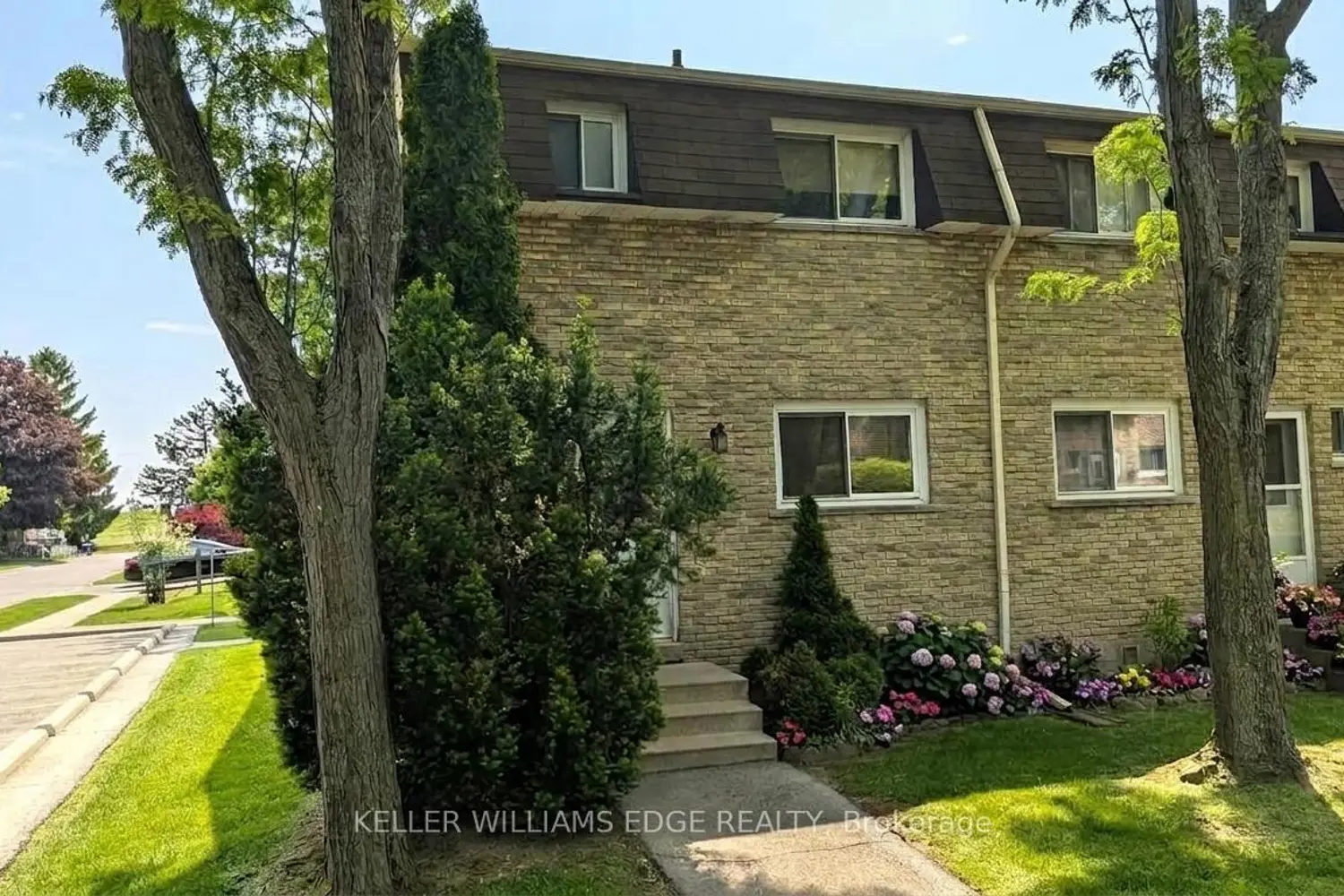 1420 Garth Street 37