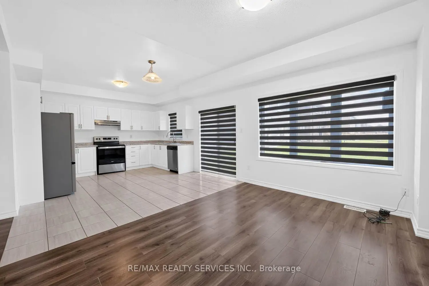 179 Seeley Avenue photo 5