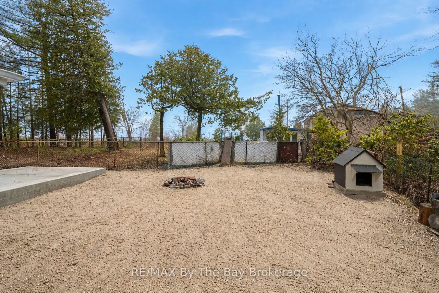 54 Homewood Avenue photo 3