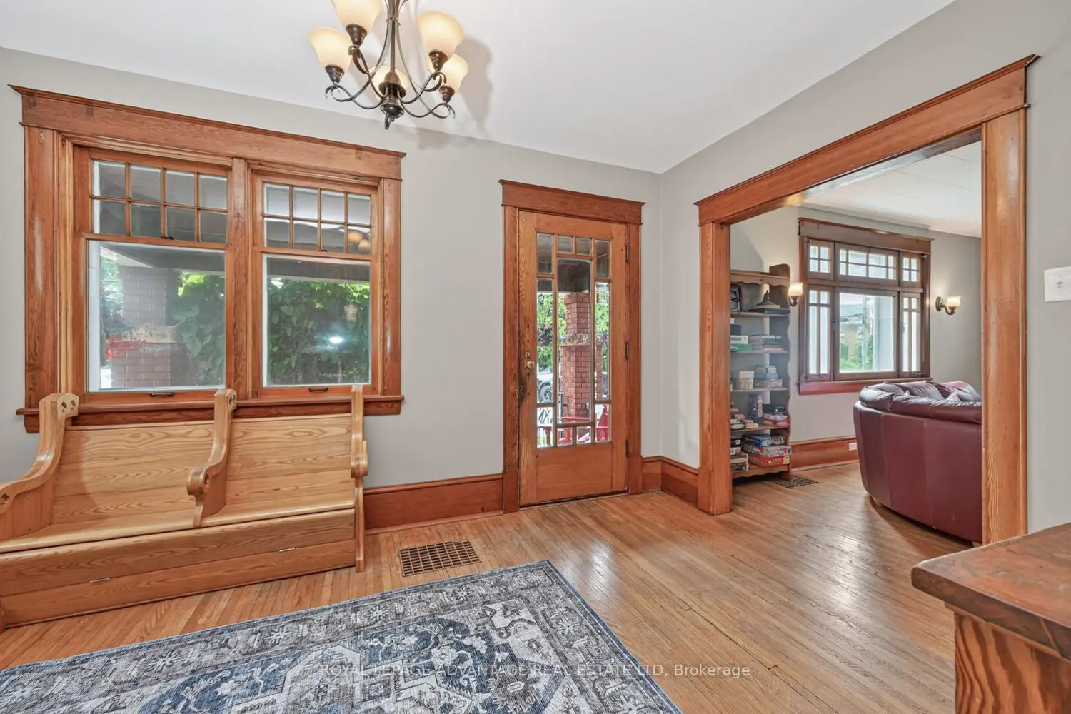 73 Mcgill Street photo 3