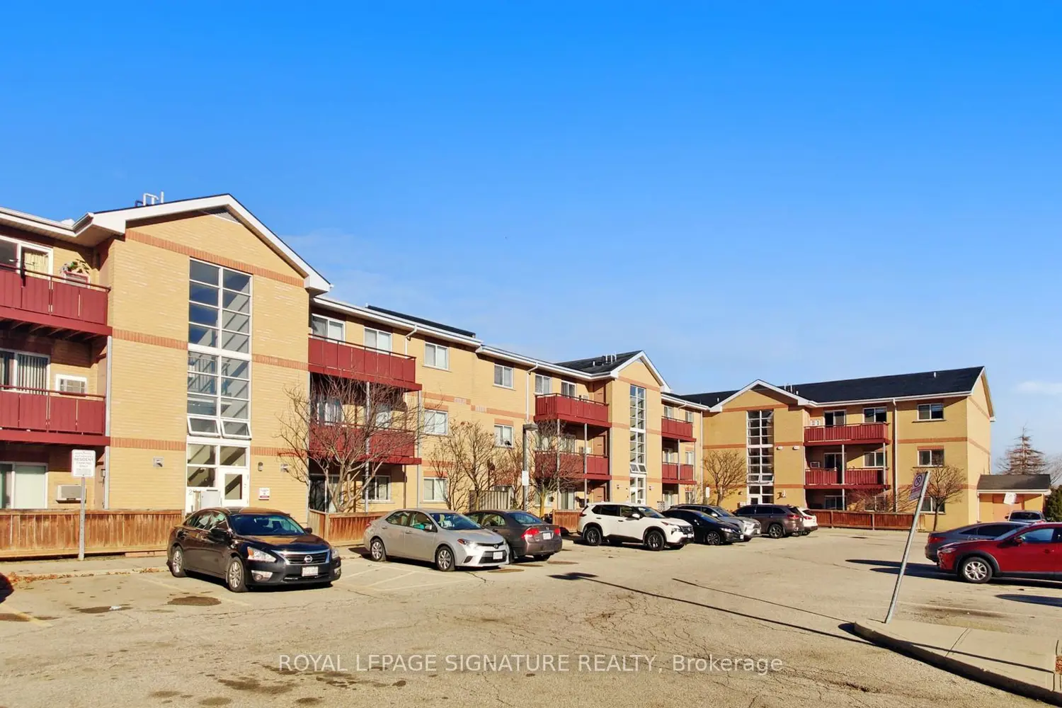 211 Forum Drive 103B