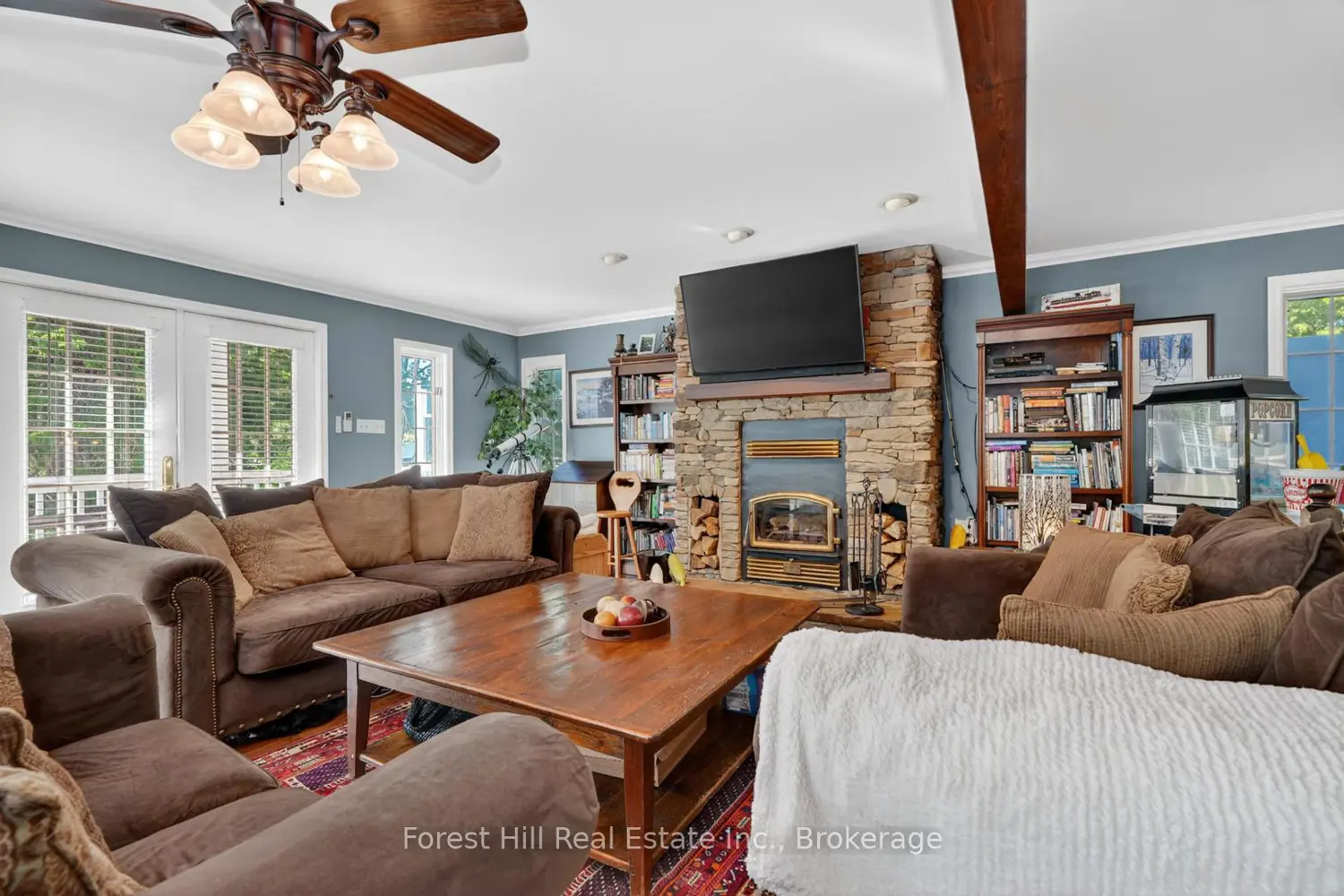1029 Harvey Avenue photo 2