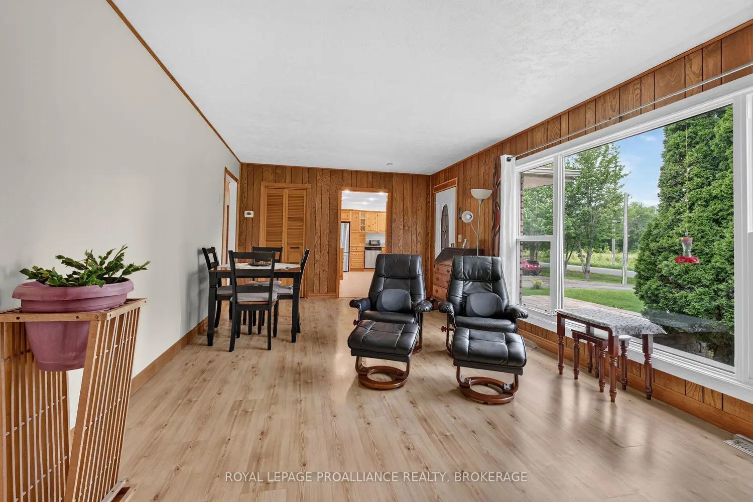 1246 Townline Road photo 4