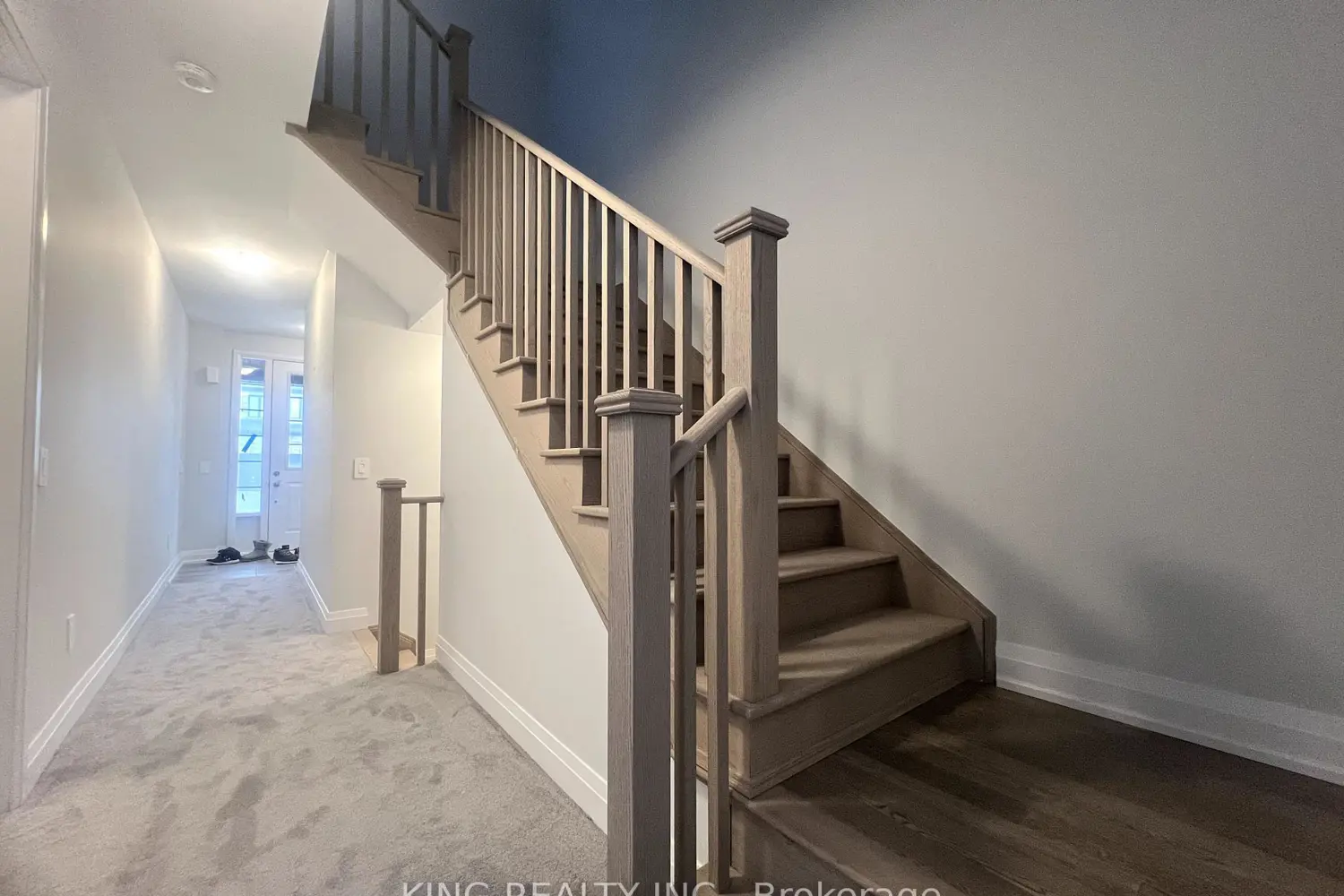 55 Butler Boulevard photo 2