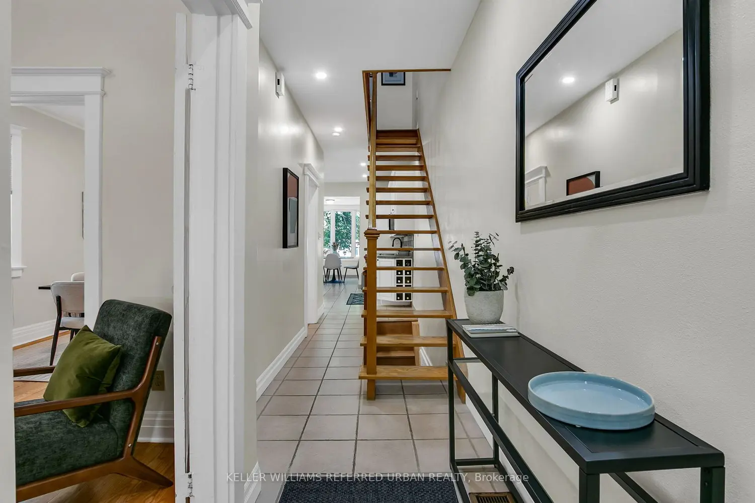 235 Bartlett Avenue photo 2
