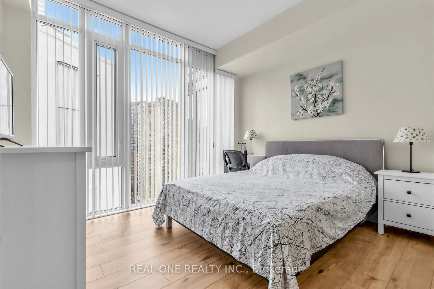 75 St. Nicholas Street 1804 photo 4
