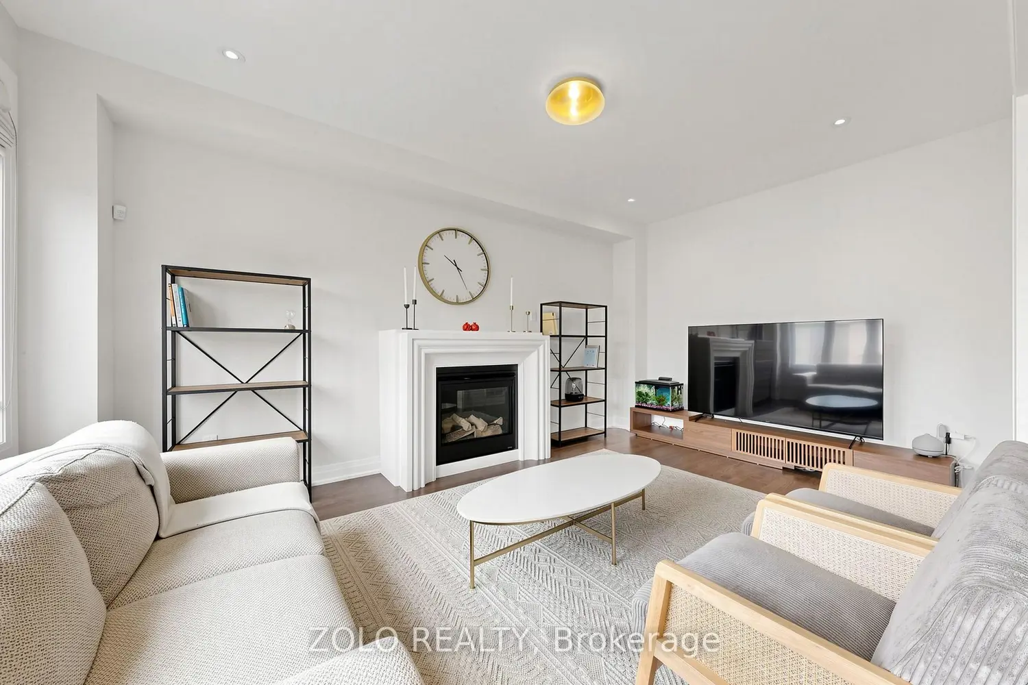 82 Murray Leonard Lane photo 2