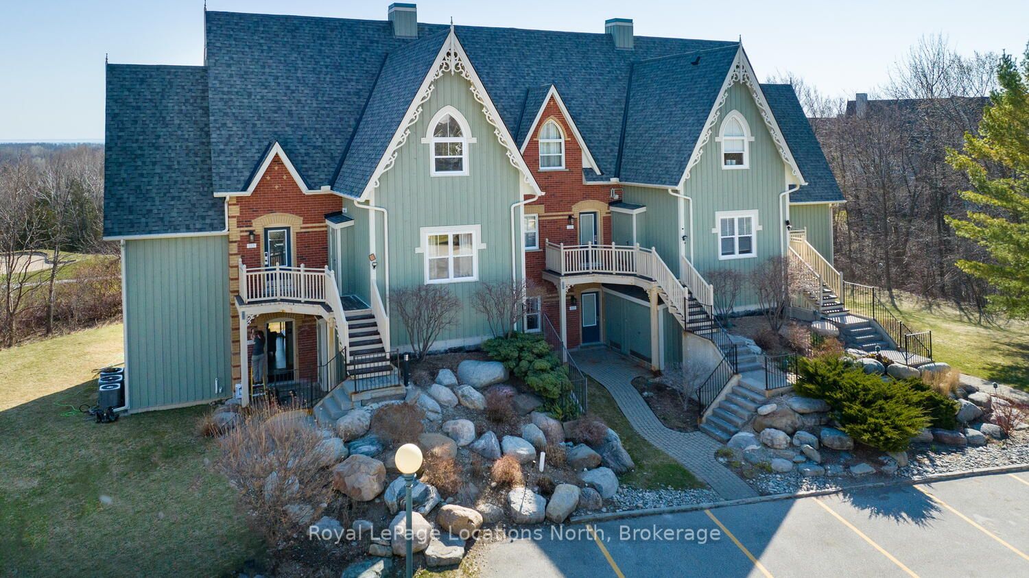 223-170 Snowbridge Way, Blue Mountains, ON, L9Y 0V2