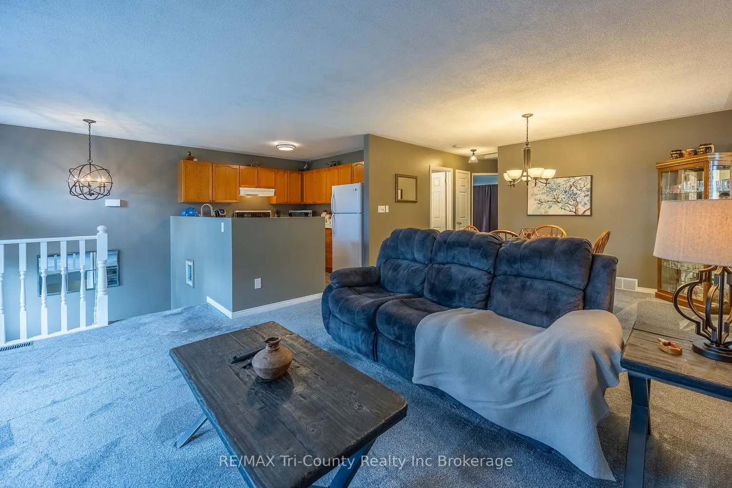 23 Magnolia Drive photo 4