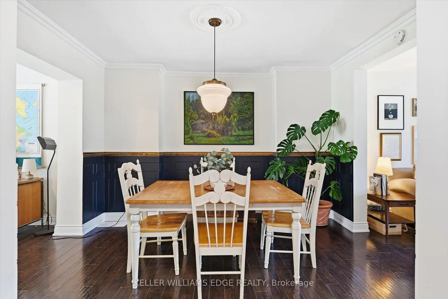 77 Cameron Avenue photo 4