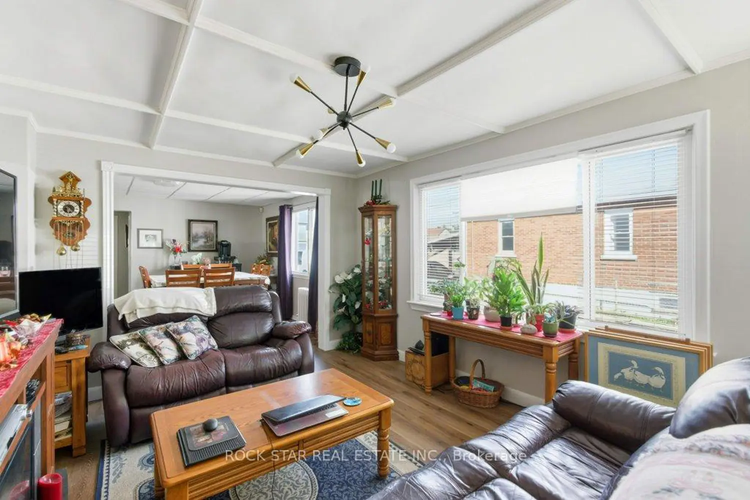 111 Mcalpine Avenue photo 4