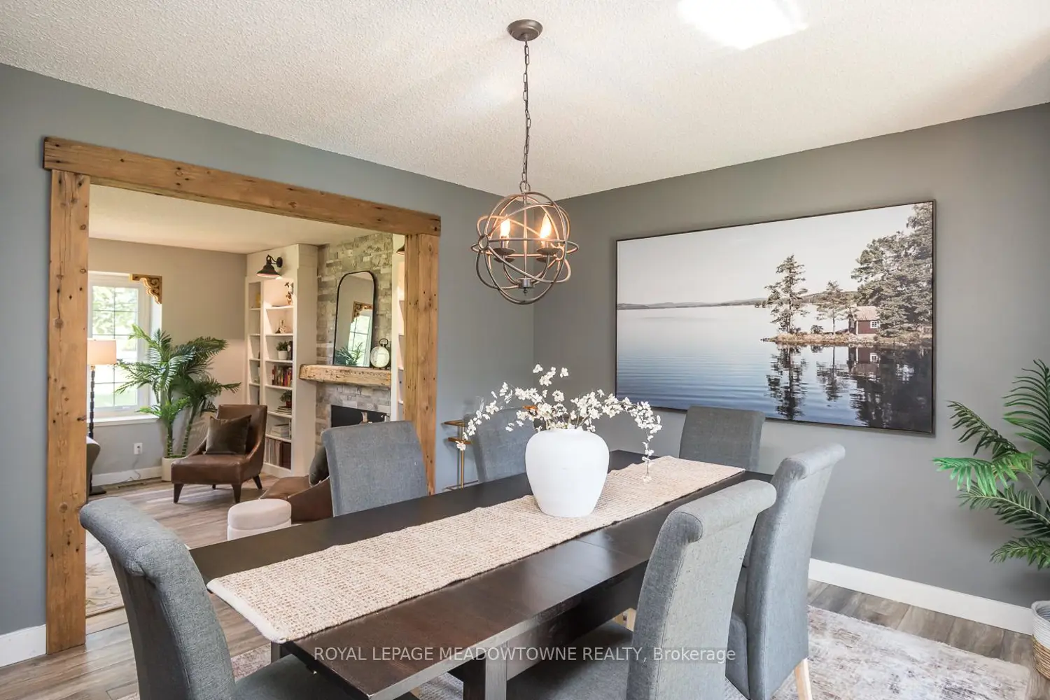 11276 Amos Drive photo 3