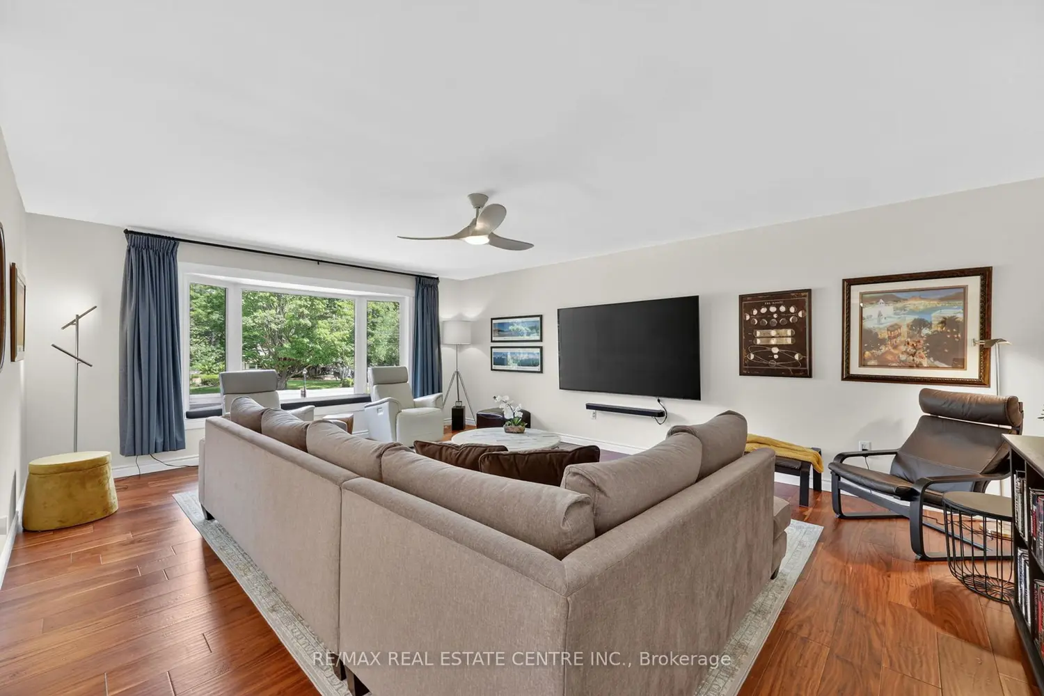 28 Starrview Crescent photo 3