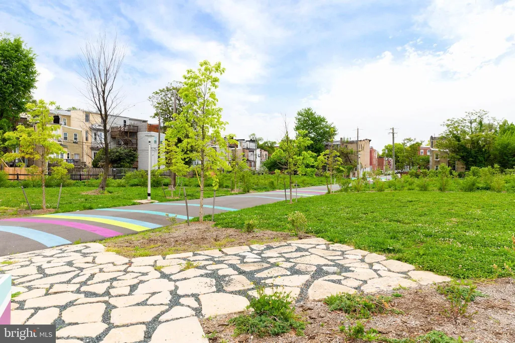 2049 Division Street, Baltimore, MD 21217