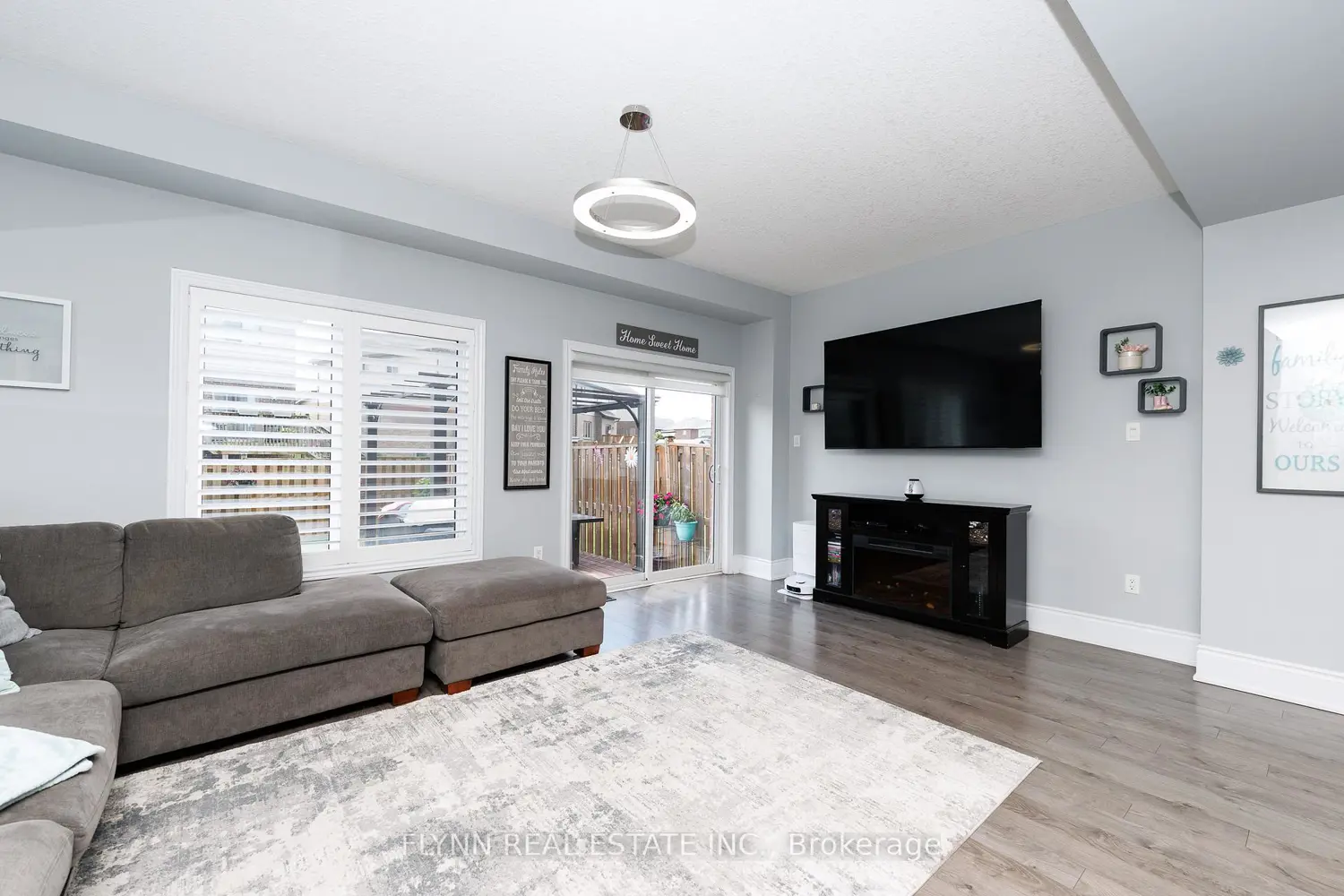 37 Sunset Way photo 4
