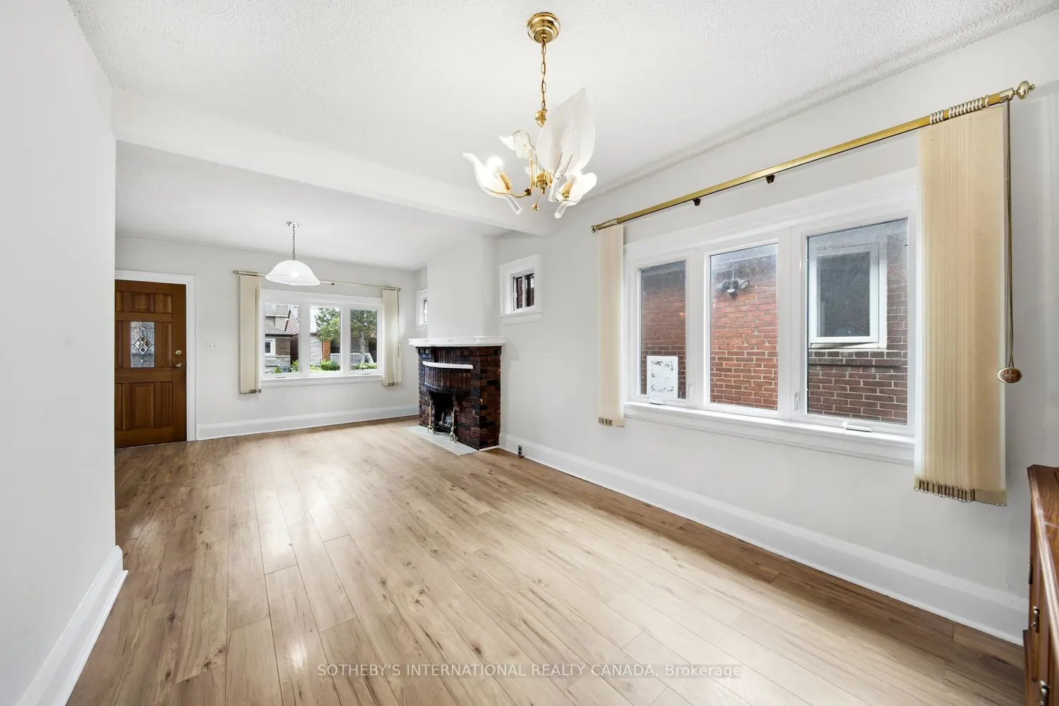 20 Bicknell Avenue photo 2