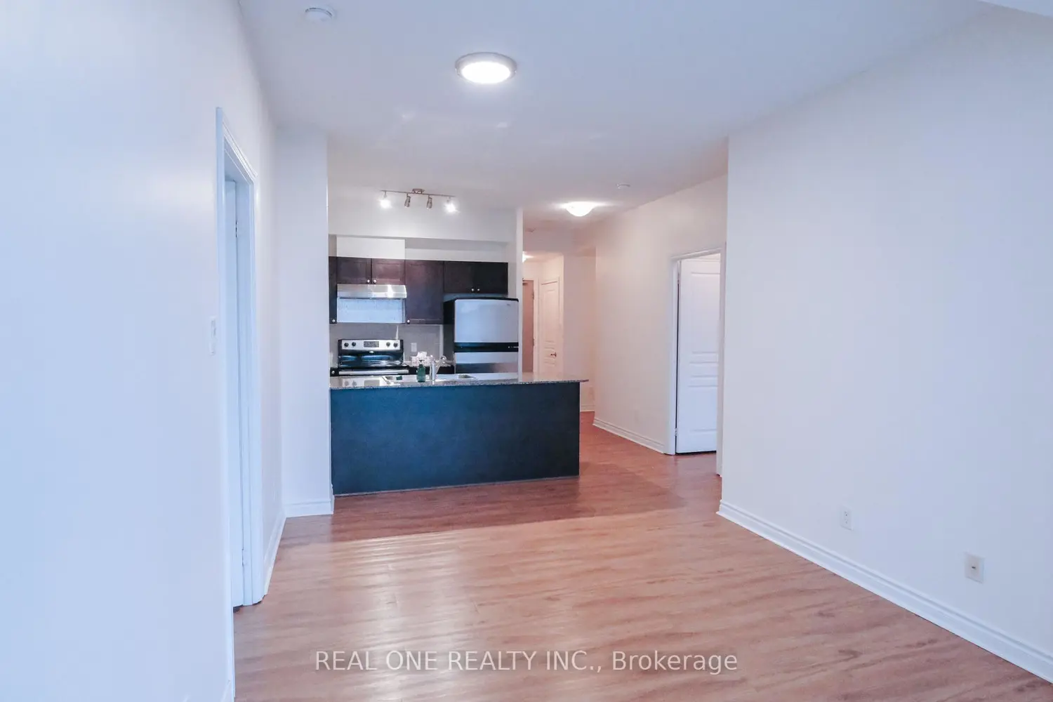 3525 Kariya Drive 1608 photo 5