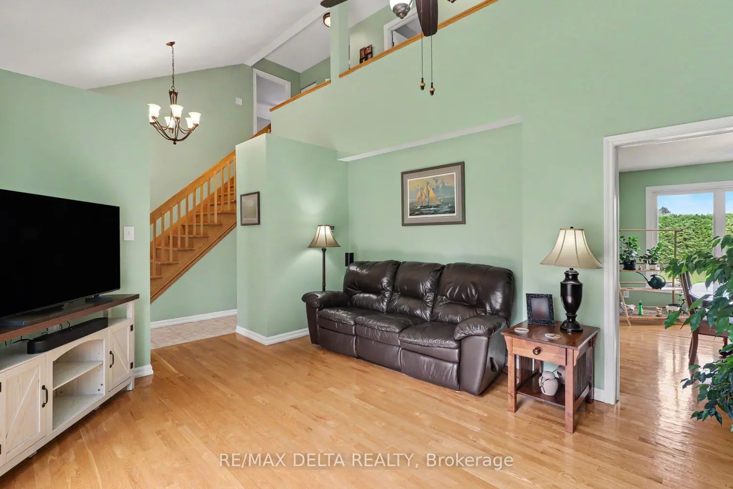3711 Marcil Road photo 3