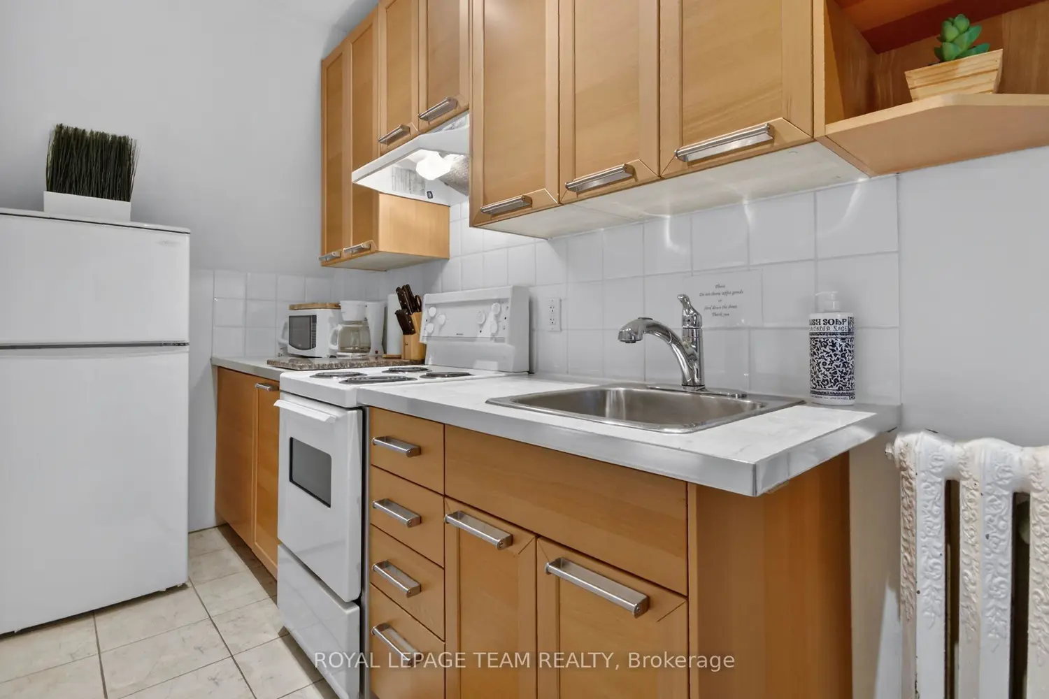 64 Delaware Avenue photo 4