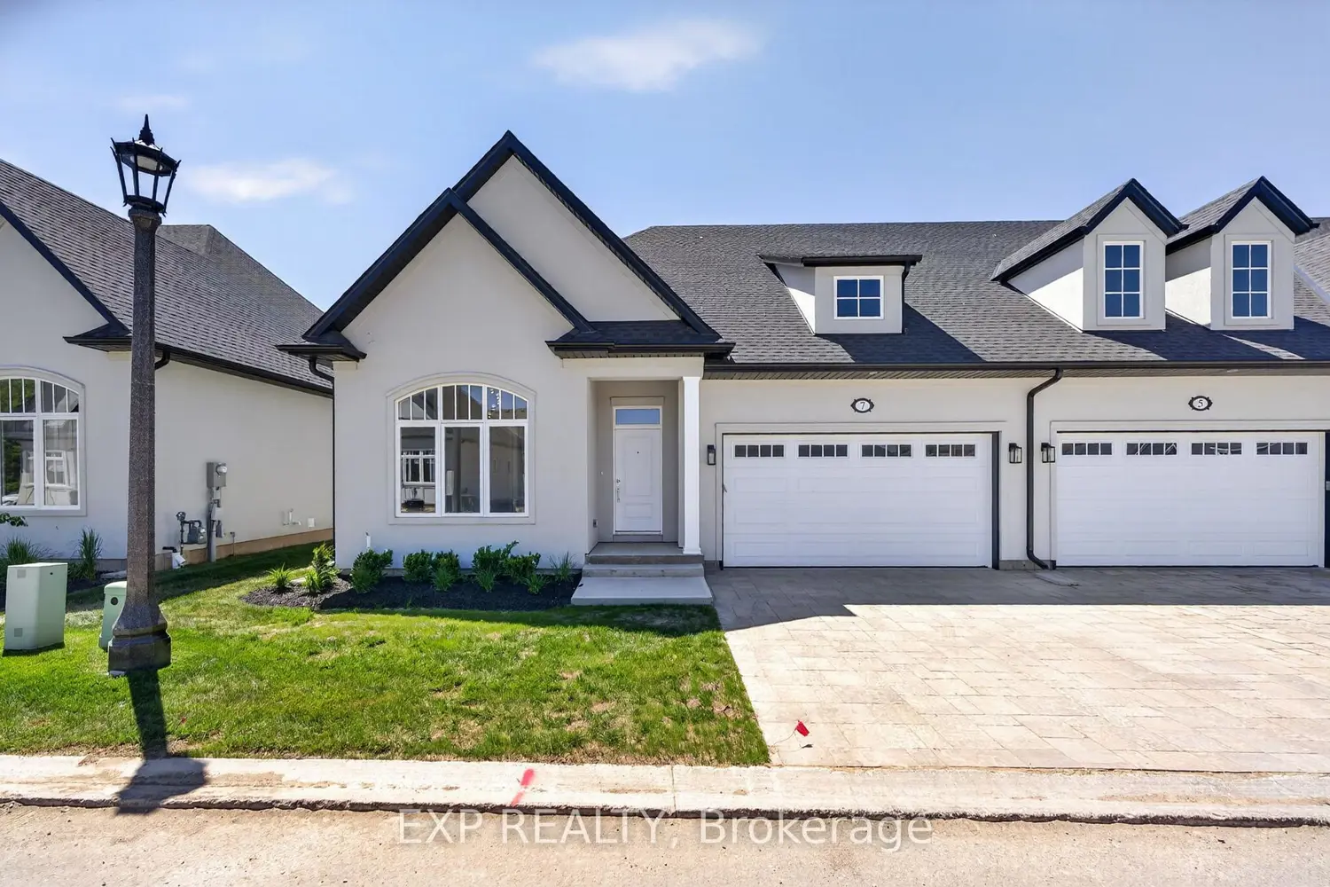 8 Butternut Crescent