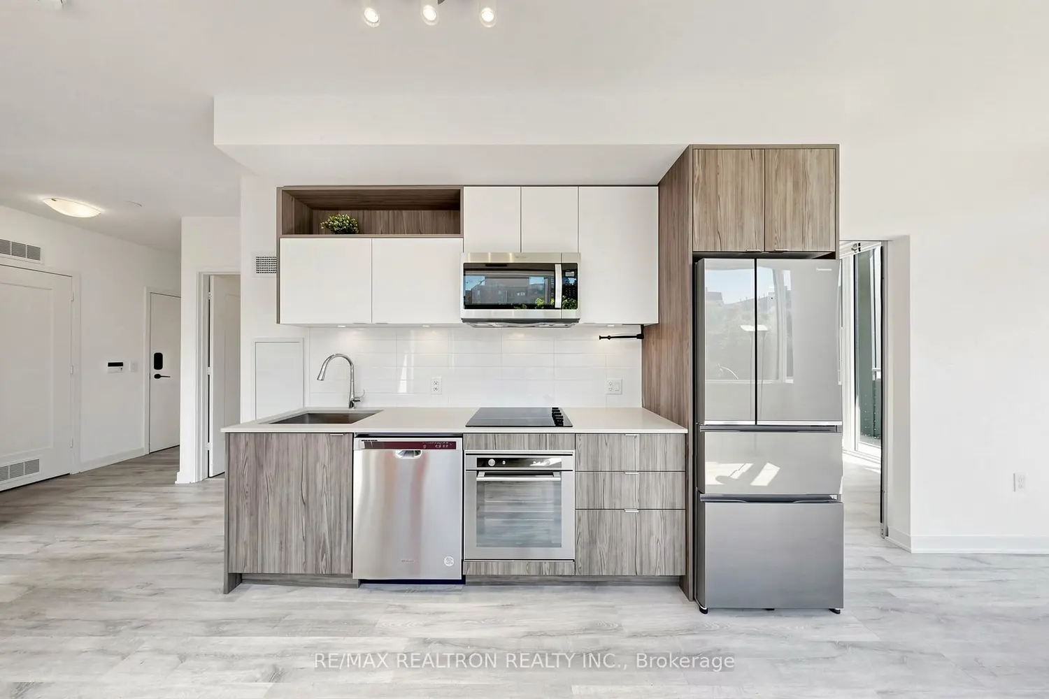 121 Lower Sherbourne Street 226 photo 4