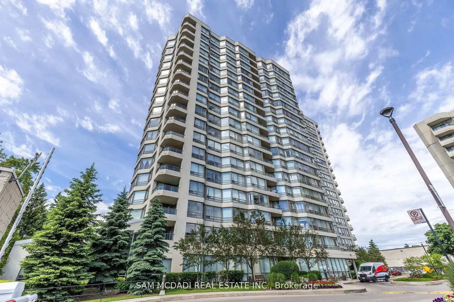 75 King Street 1105