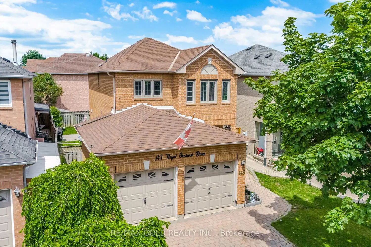 143 Royal Orchard Drive photo 4