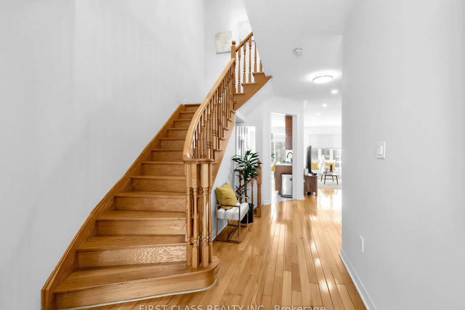 8 Townwood Drive 36 photo 2