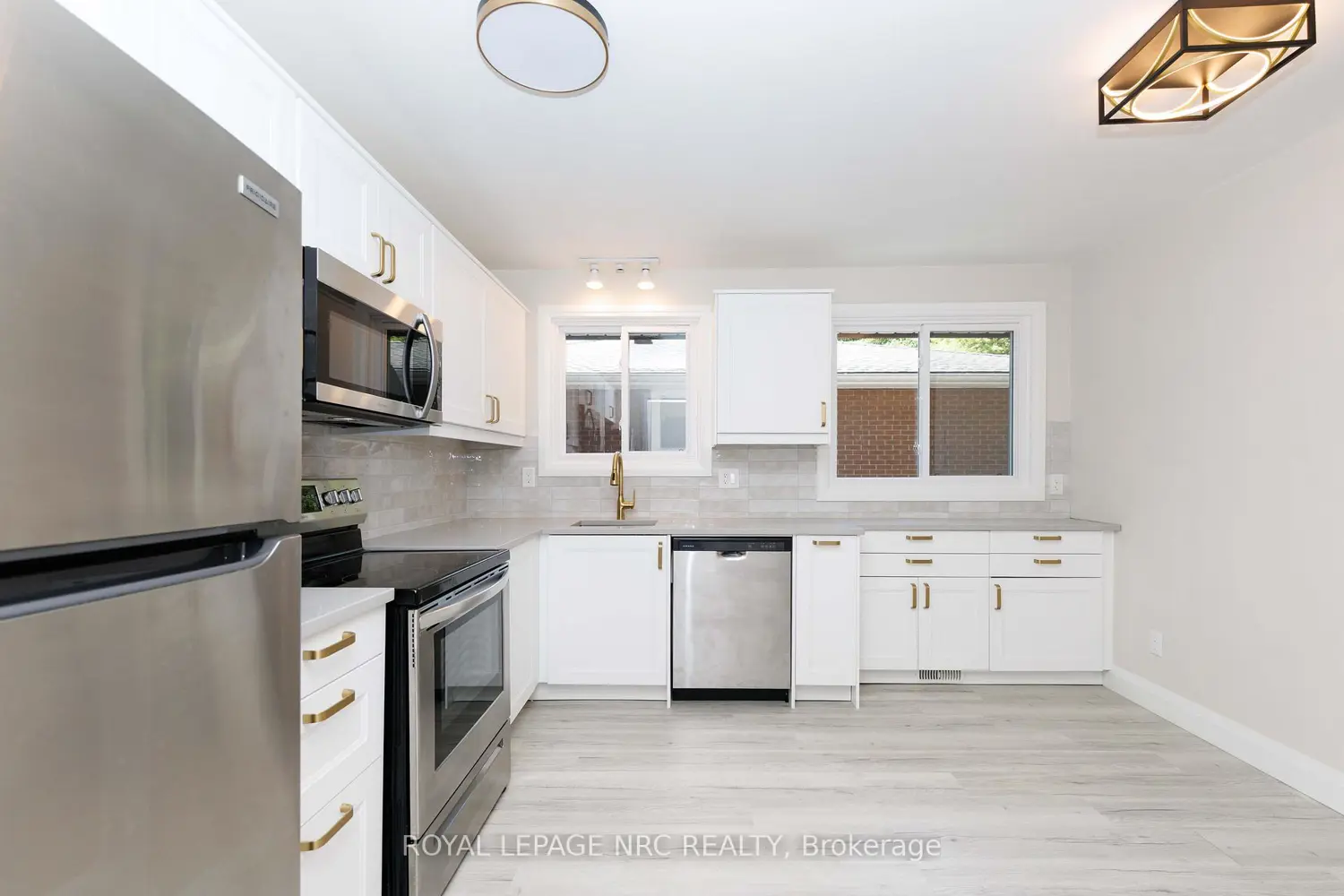 3265 Addison Avenue photo 3
